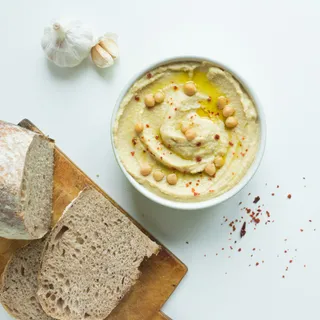 Hummus & pita
